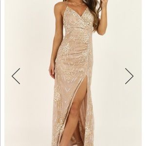 At A Crossroad Maxi Dress Gold